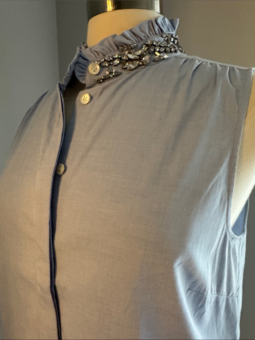 J Crew NWOT Sleeveless Ruffle Beaded Collar Blouse - Blue, Size 10